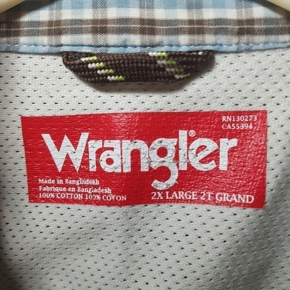 𝅺Wrangler Short Sleeve Cotton Plaid Button Down Shirt - Picture 10 of 10